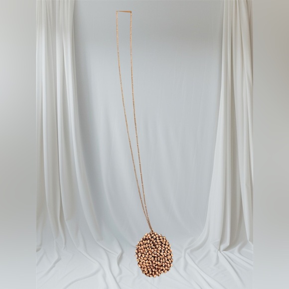 🎉HP🎉Beautiful, rose colored necklace with gorgeous, rose colored medallion.🎉HP🎉 - Picture 2 of 4